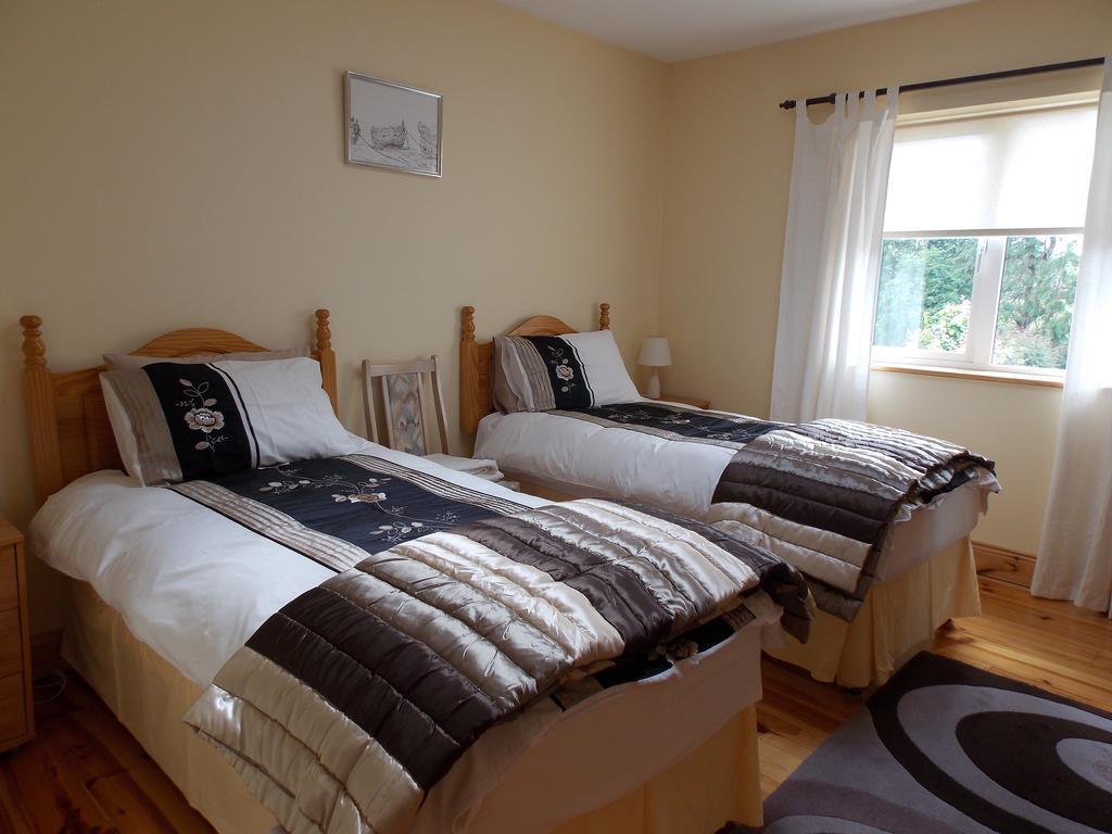 Reads Park Self - Catering Accommodation Galbally Экстерьер фото